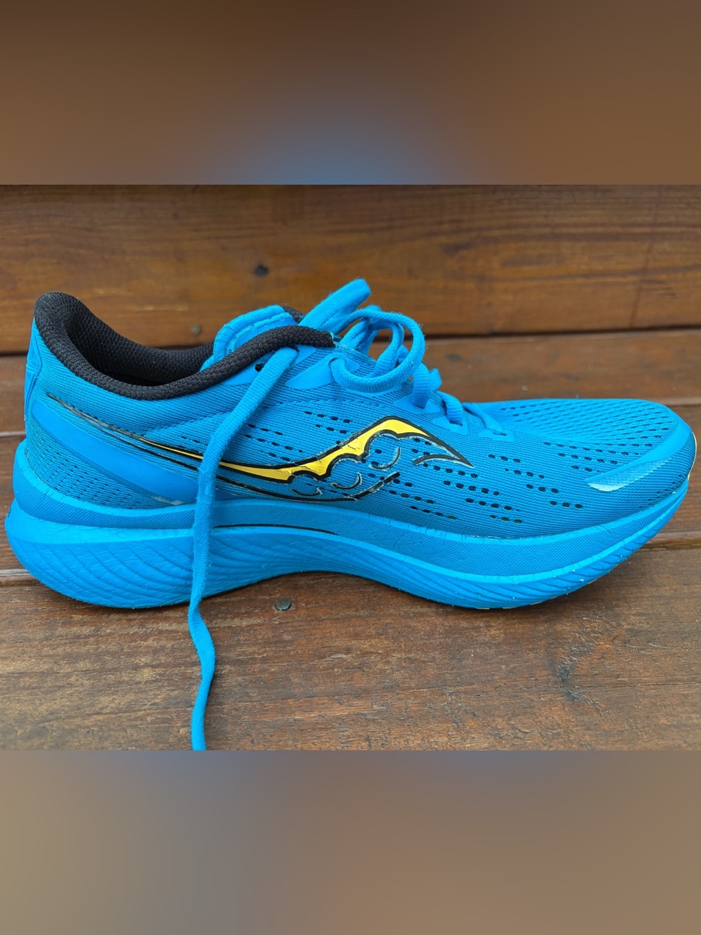 Men’s Saucony Endorphin Speed 3 Size 9 Ocean ViZiGold - Picture 6 of 11